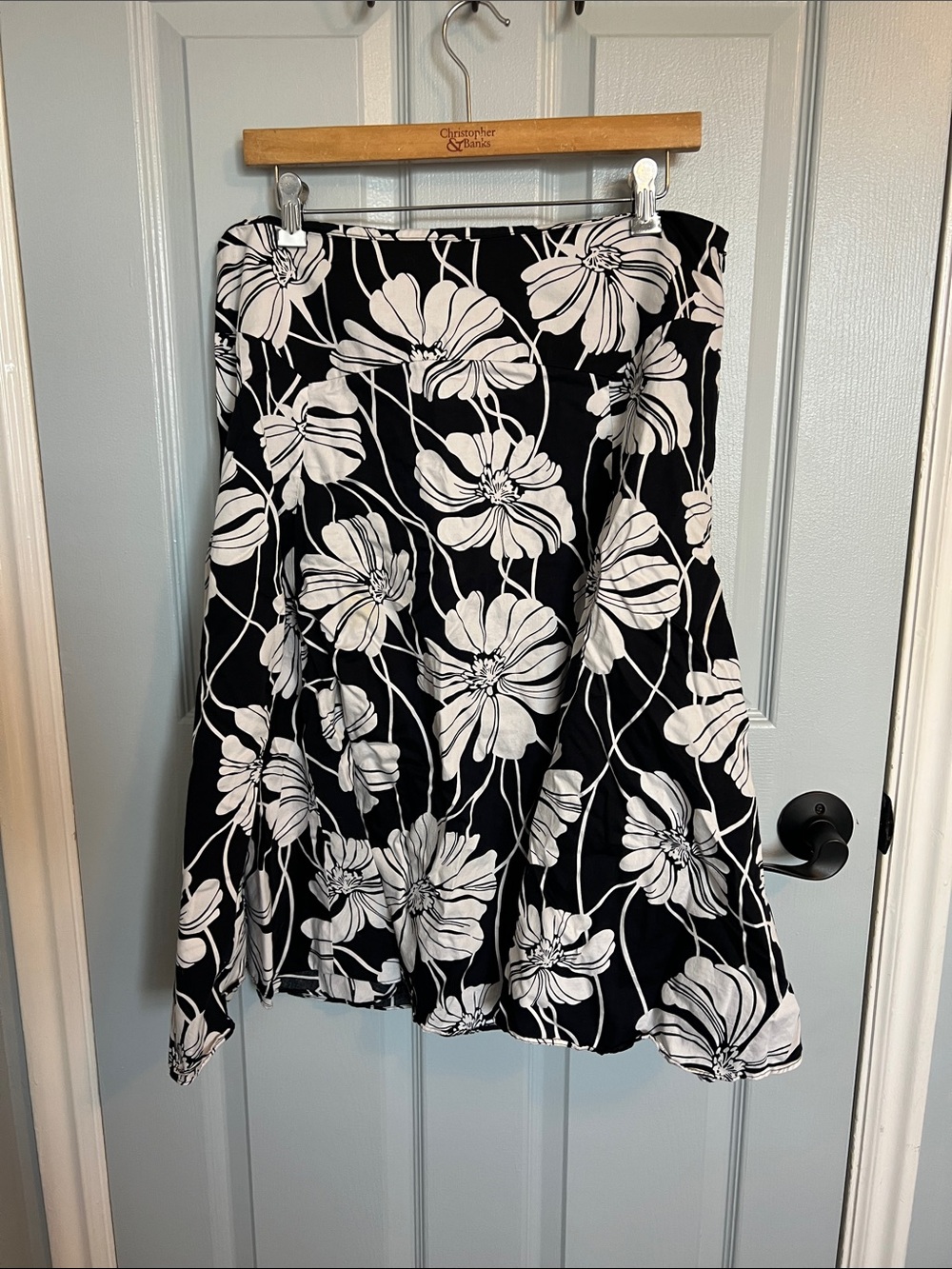 Jones New York Black and White Floral A-Line Skirt